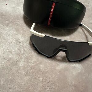 Prada Monochrome VR Glasses